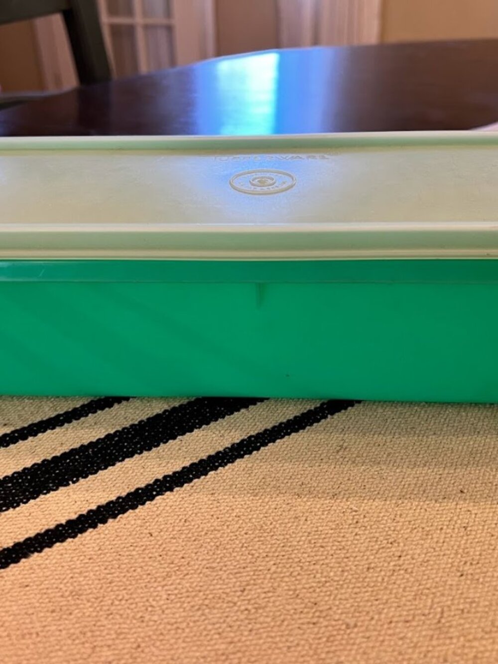 Vintage Tupperware Green Celery Keeper Crisper Container 892-5+ Lid 893-3